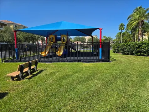 5049 Shoreway Loop Orlando FL 32819