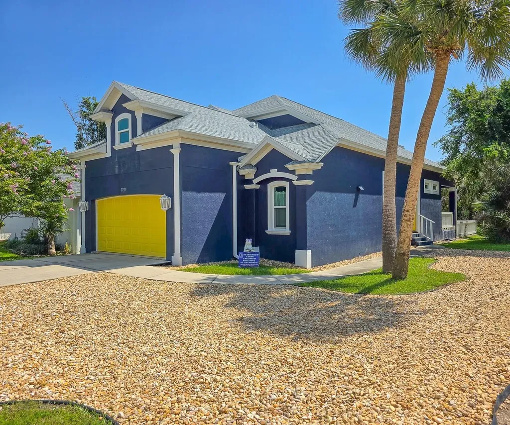 2733 S Daytona Avenue Flagler Beach FL 32136