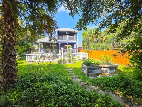 2733 S Daytona Avenue Flagler Beach FL 32136
