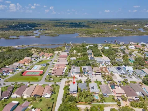2733 S Daytona Avenue Flagler Beach FL 32136