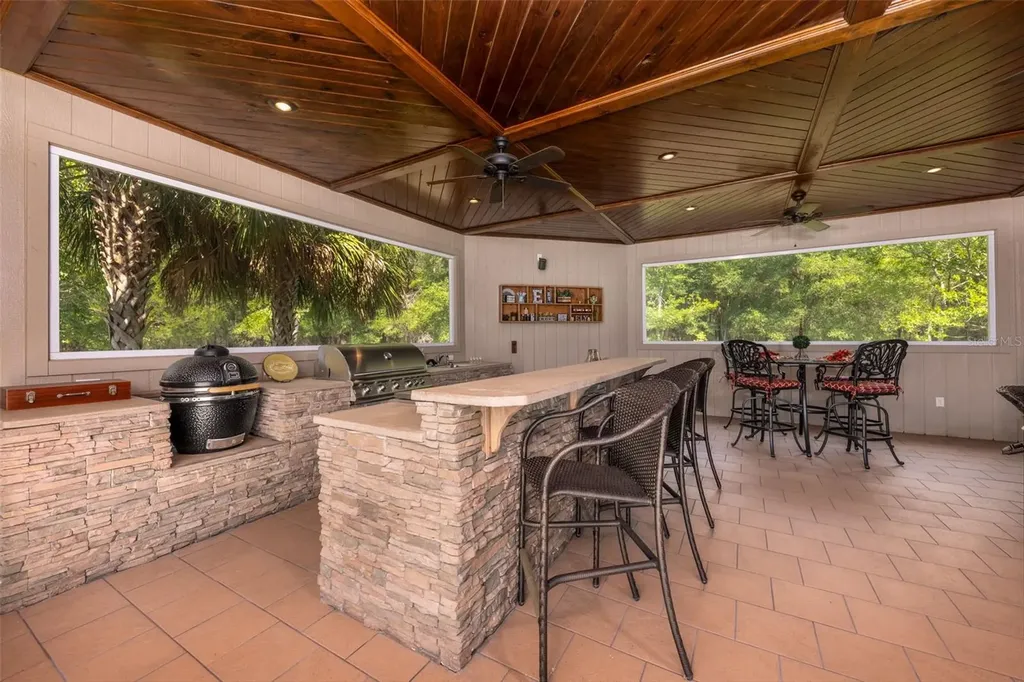 19103 NW 72nd Avenue Alachua FL 32615