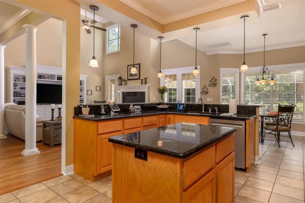 19103 NW 72nd Avenue Alachua FL 32615