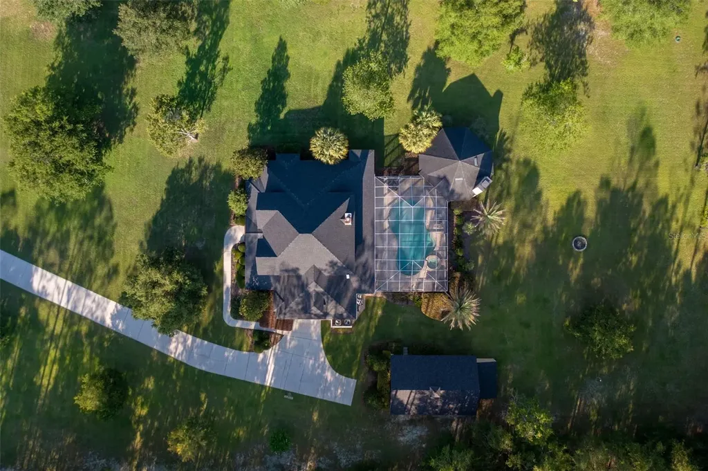 19103 NW 72nd Avenue Alachua FL 32615