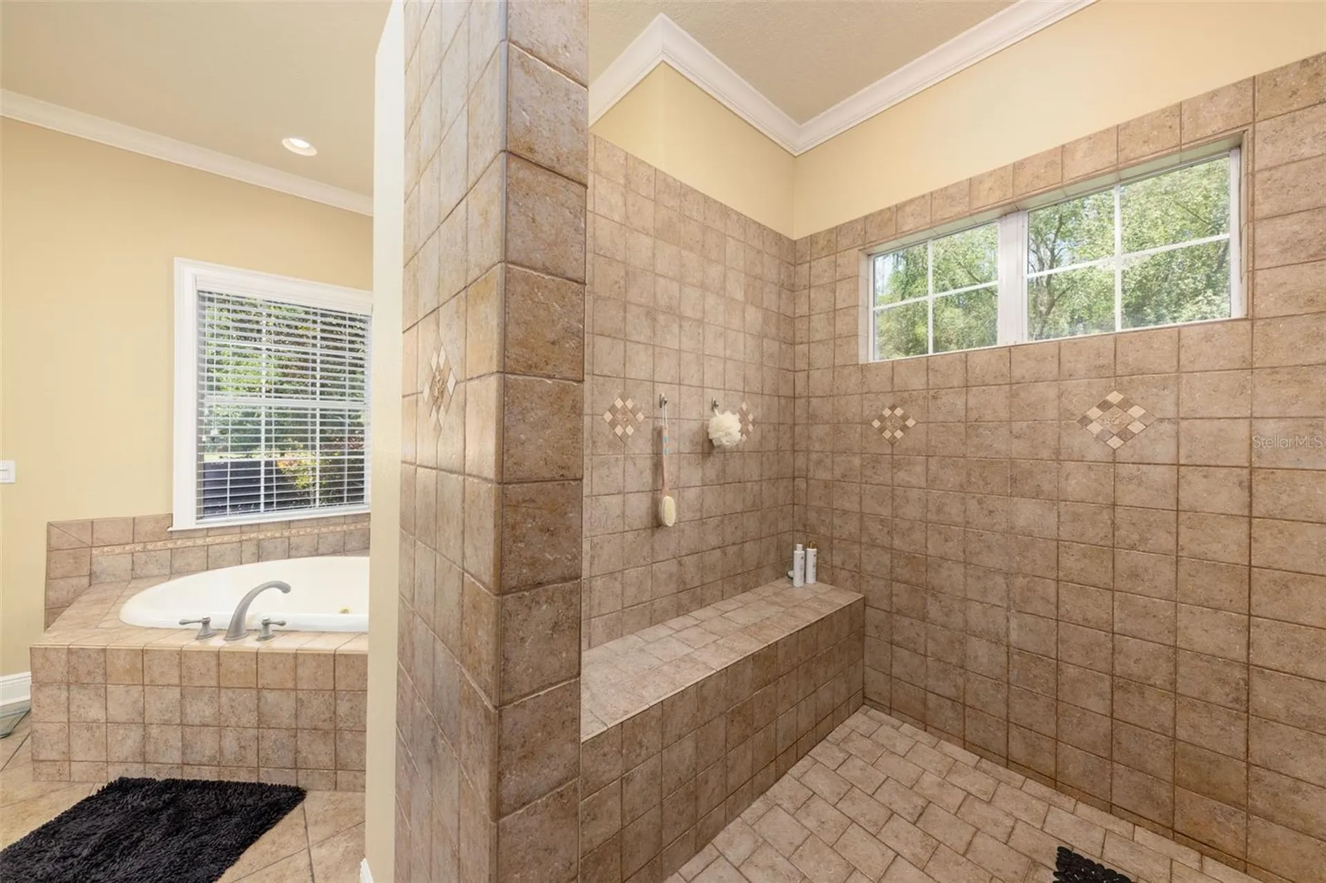 19103 NW 72nd Avenue Alachua FL 32615