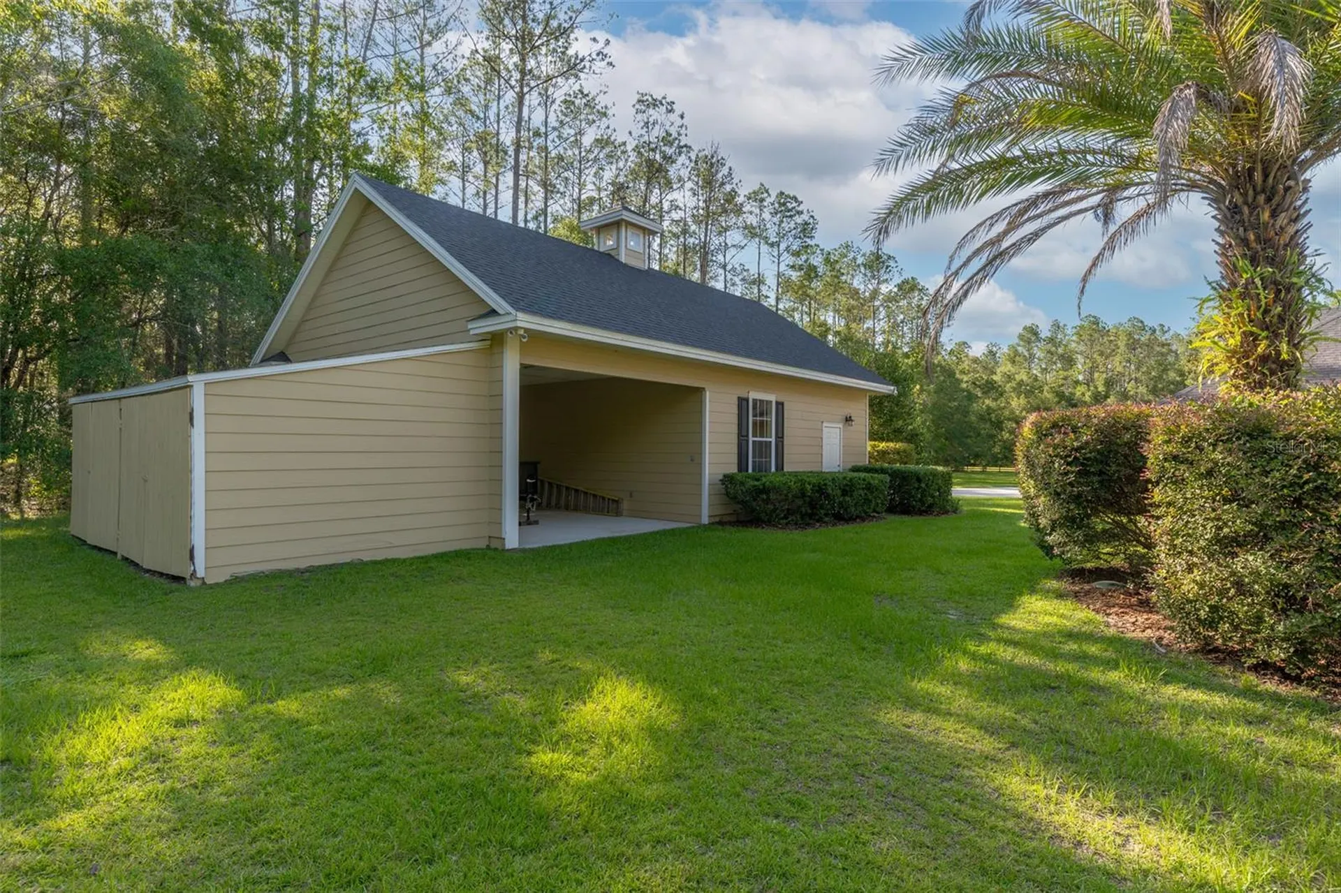 19103 NW 72nd Avenue Alachua FL 32615