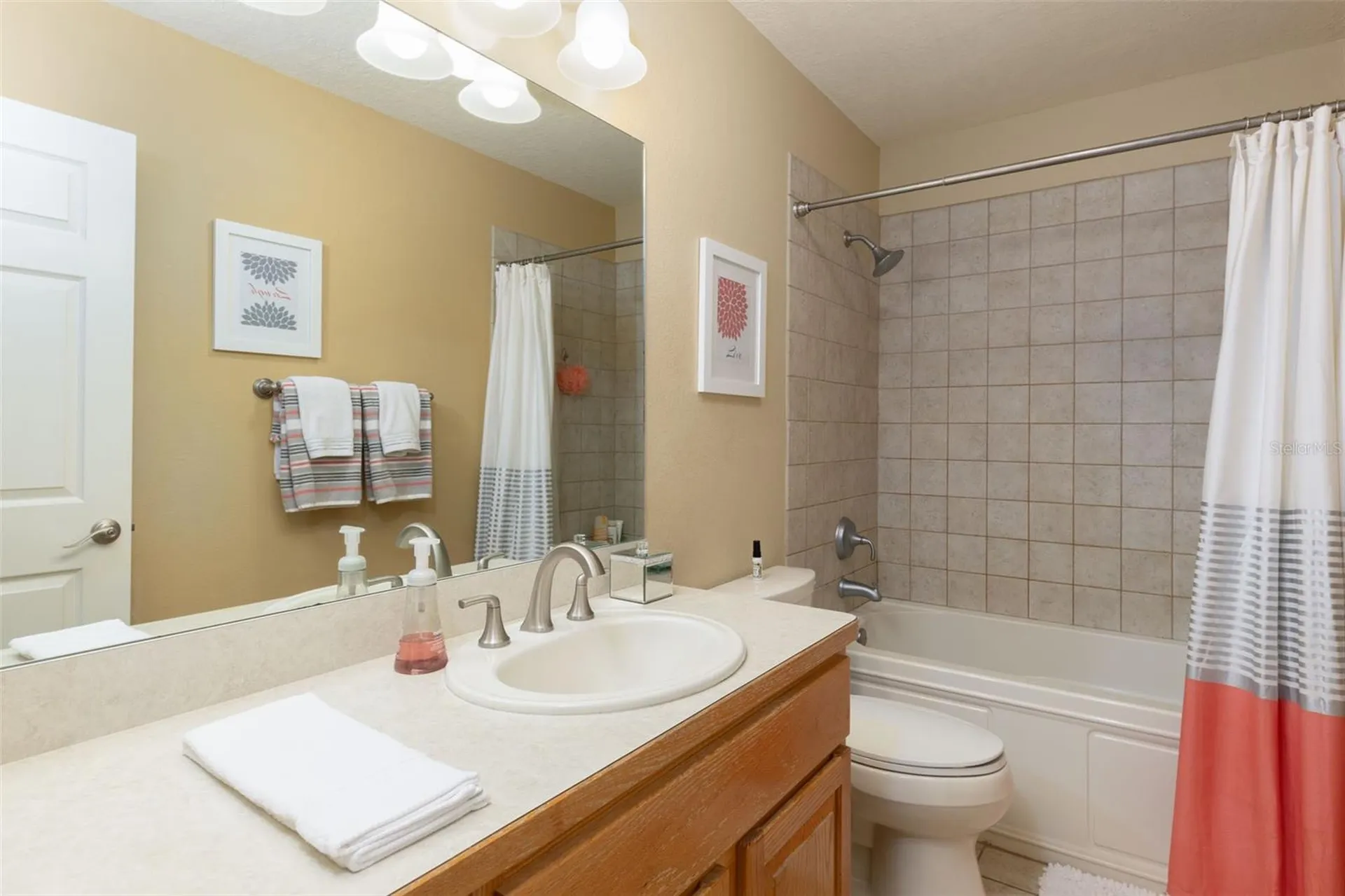 19103 NW 72nd Avenue Alachua FL 32615