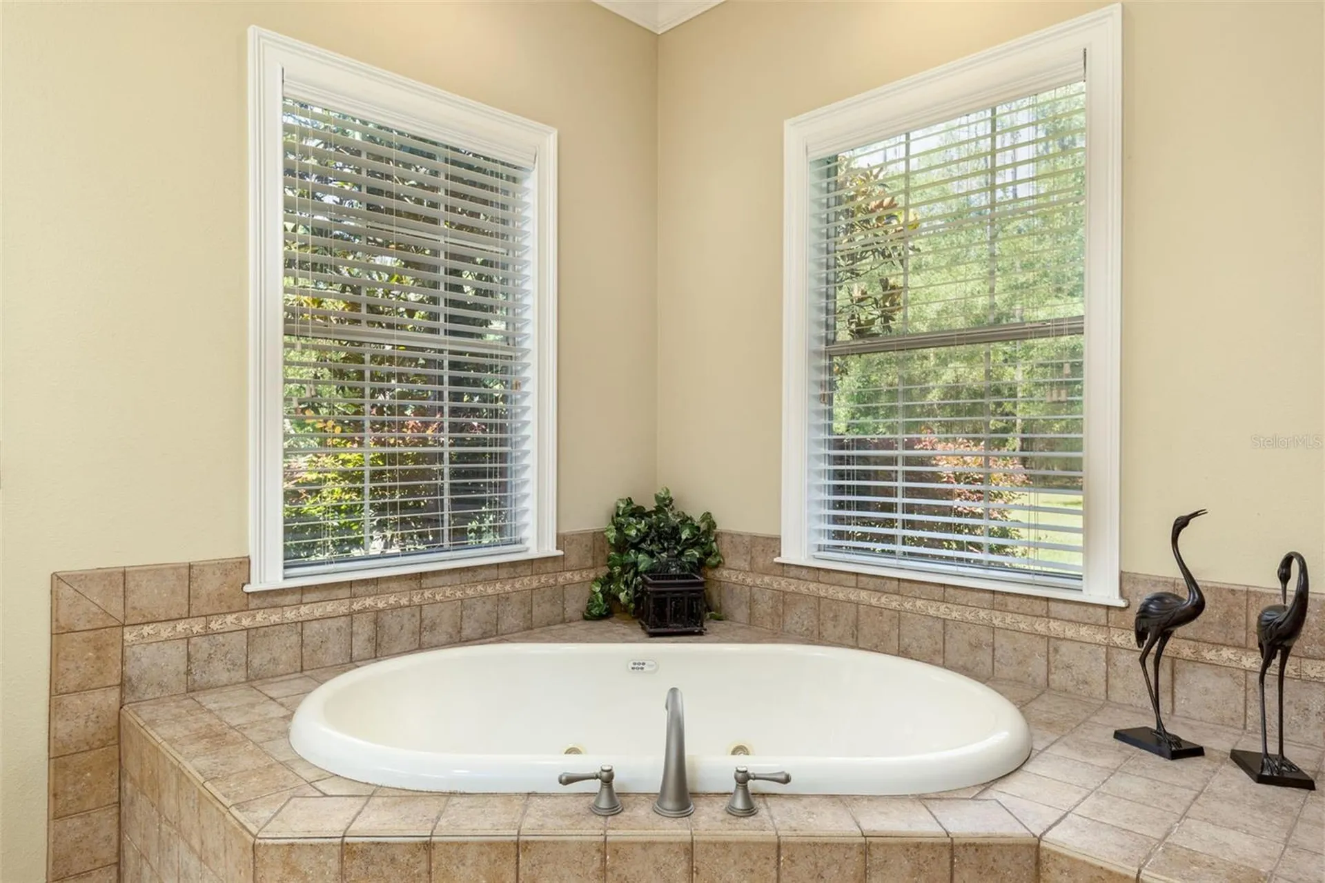 19103 NW 72nd Avenue Alachua FL 32615