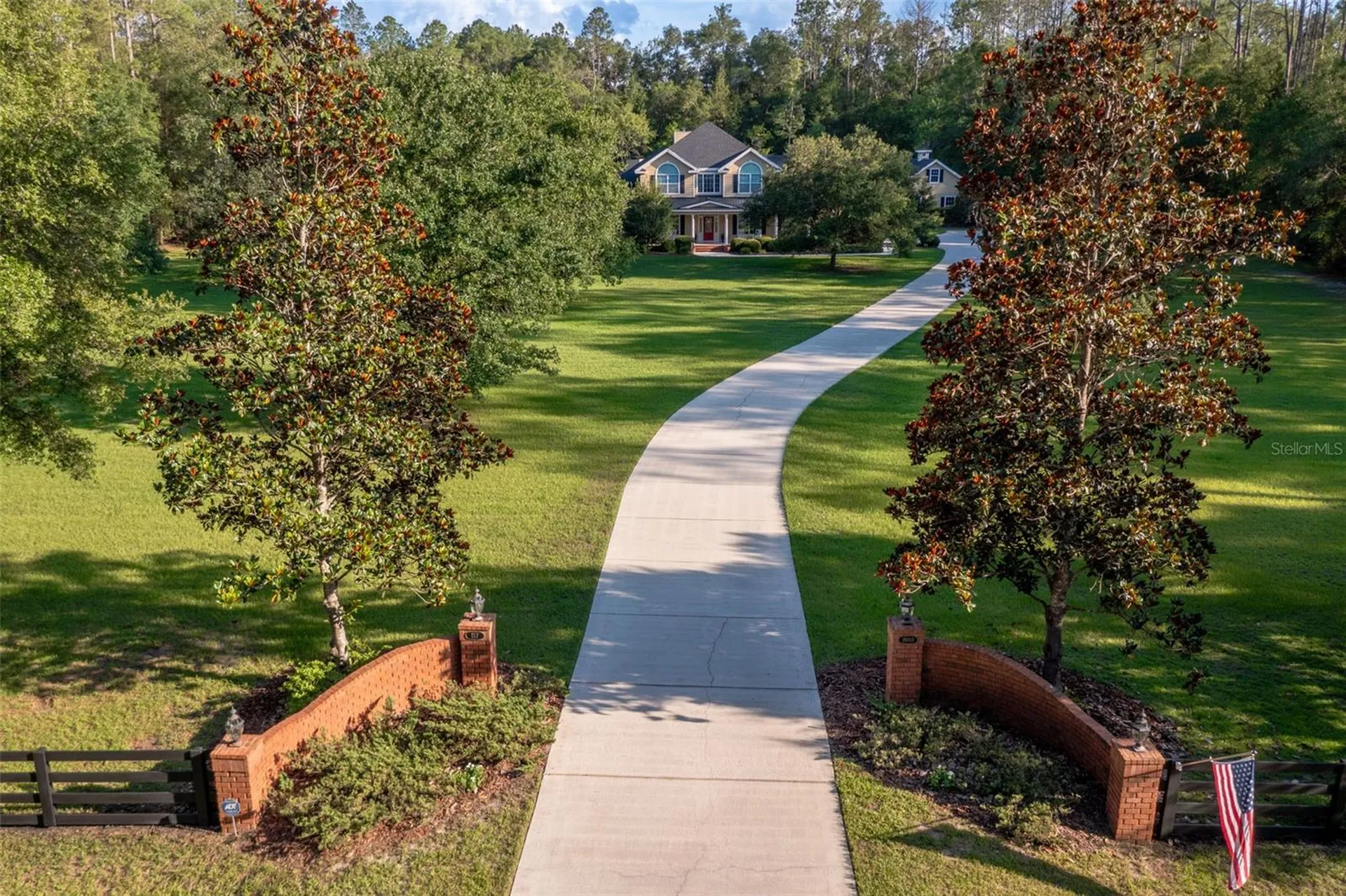 19103 NW 72nd Avenue Alachua FL 32615