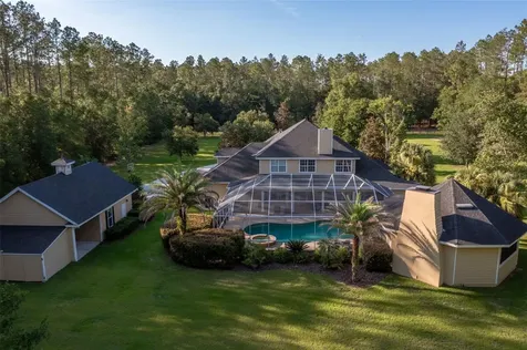 19103 NW 72nd Avenue Alachua FL 32615