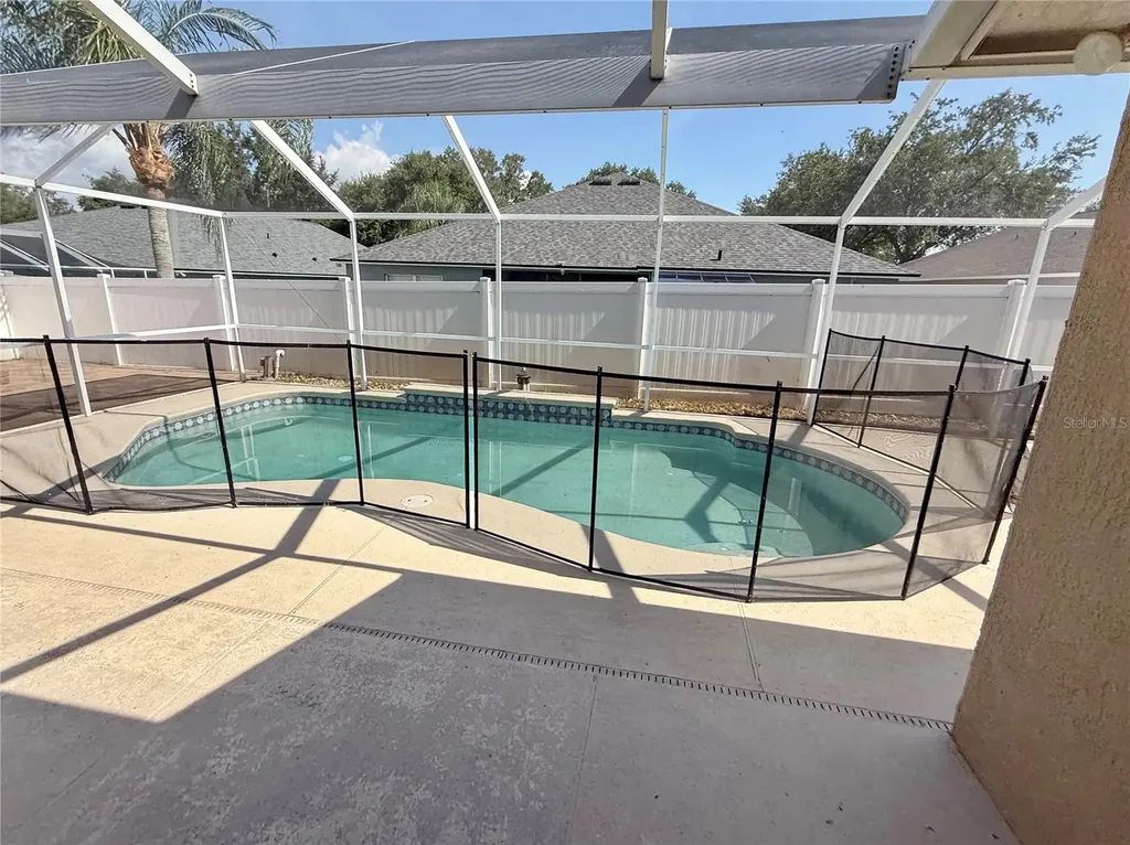 2727 Villa Drive Valrico FL 33596
