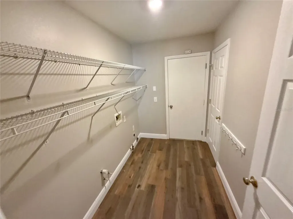 2727 Villa Drive Valrico FL 33596