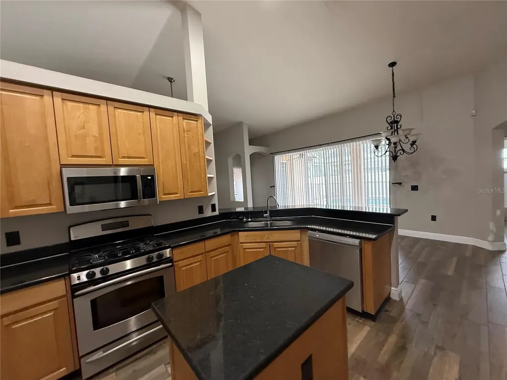 2727 Villa Drive Valrico FL 33596