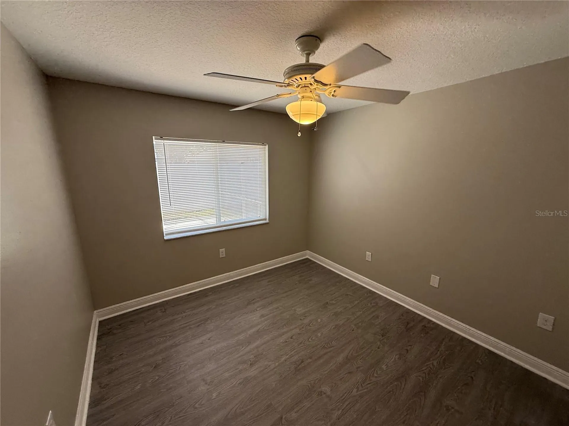 2727 Villa Drive Valrico FL 33596
