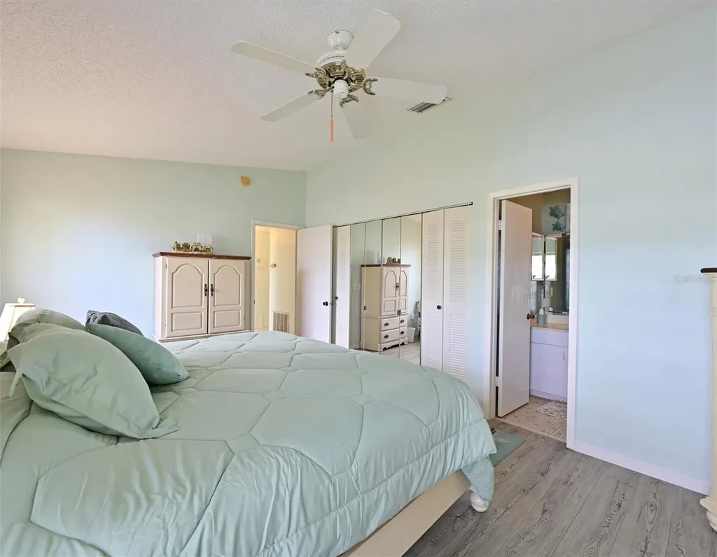 3617 34th Avenue Drive W Bradenton FL 34205
