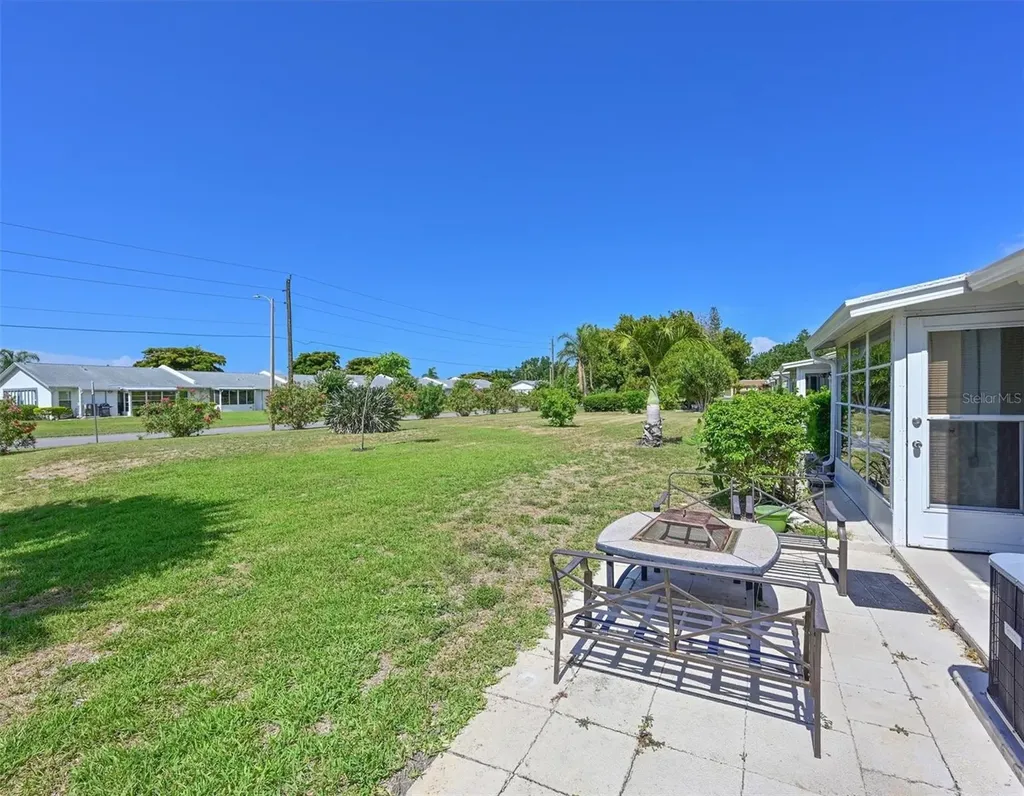 3617 34th Avenue Drive W Bradenton FL 34205