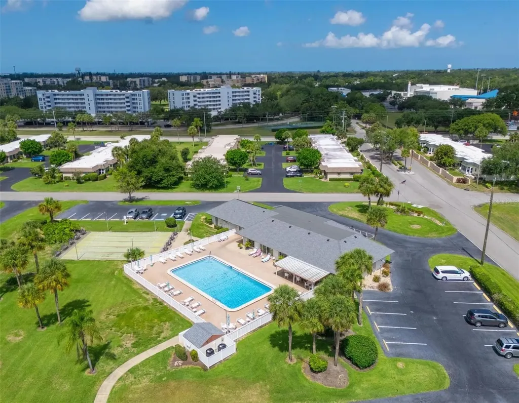 3617 34th Avenue Drive W Bradenton FL 34205