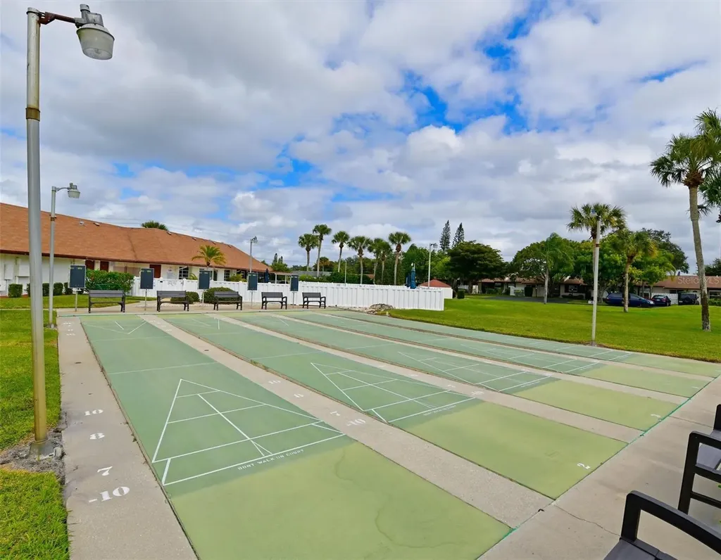 3617 34th Avenue Drive W Bradenton FL 34205