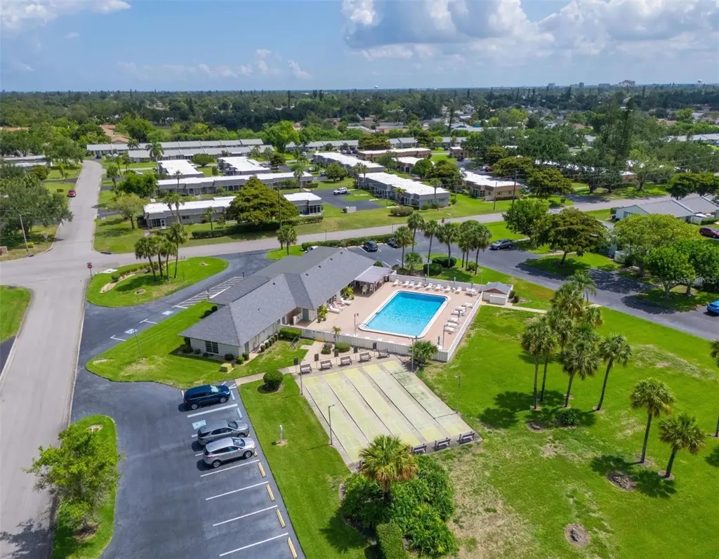 3617 34th Avenue Drive W Bradenton FL 34205