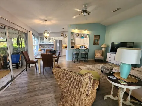3617 34th Avenue Drive W Bradenton FL 34205