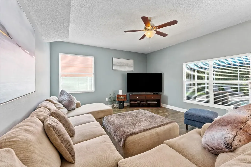 15629 Eastbourn Drive Odessa FL 33556