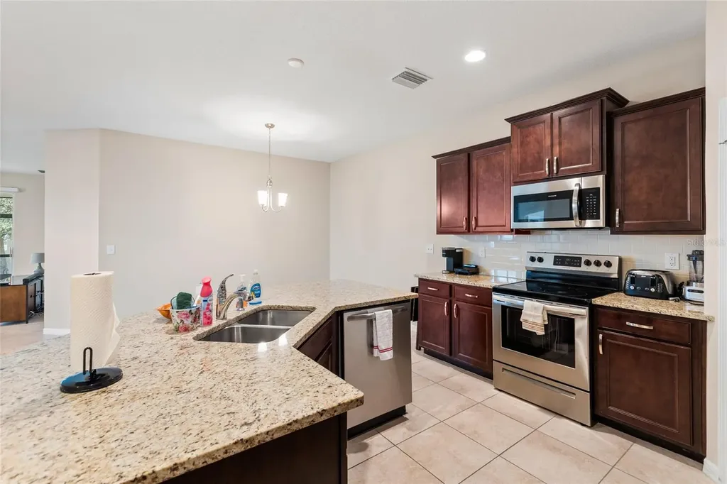7727 Timberview Loop Wesley Chapel FL 33545