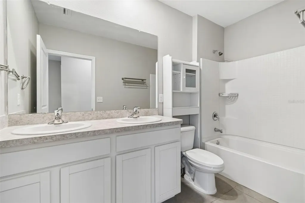 16734 Trite Bend Street Wimauma FL 33598