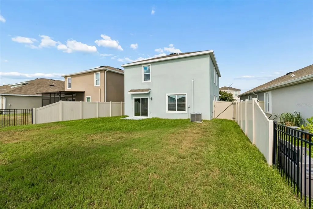 16734 Trite Bend Street Wimauma FL 33598