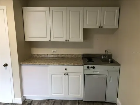 7208 N Nebraska Avenue Tampa FL 33604