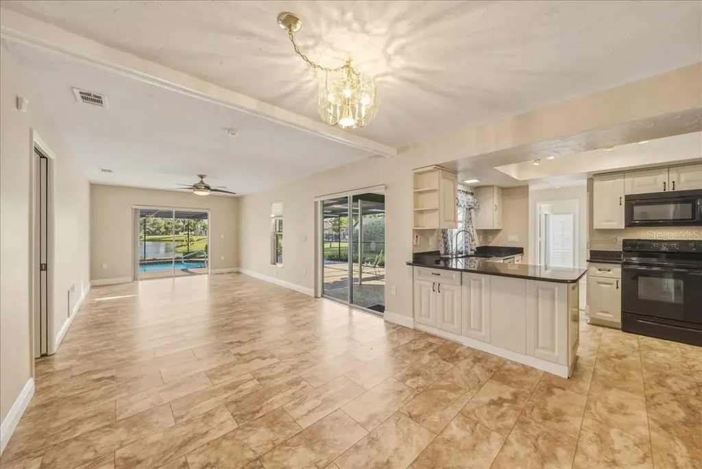 4140 Eastwood Drive Sarasota FL 34232