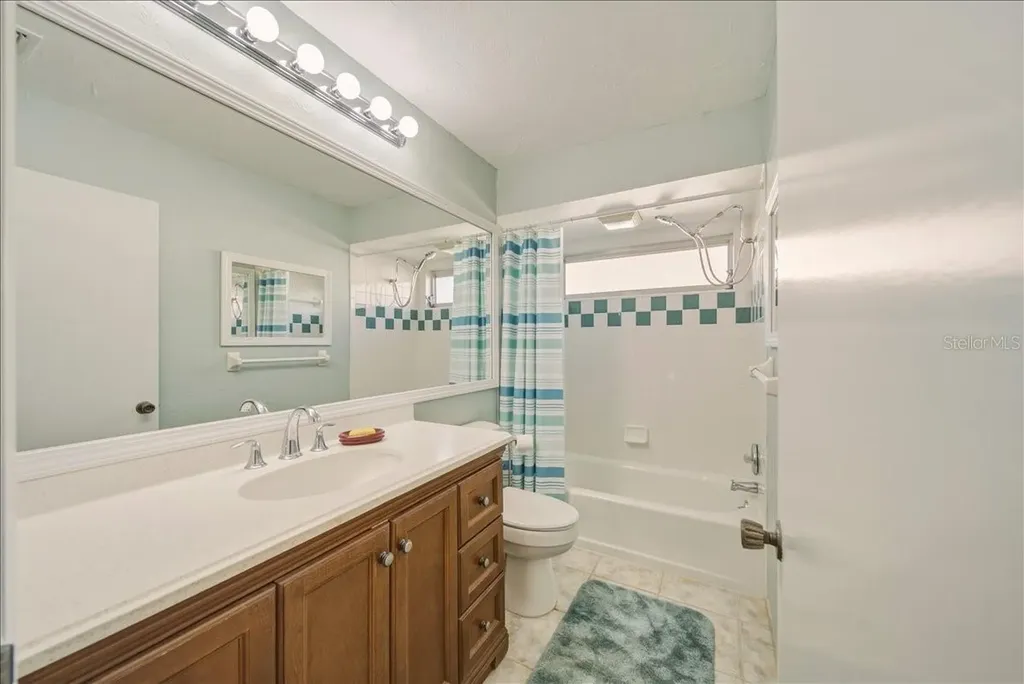 4140 Eastwood Drive Sarasota FL 34232