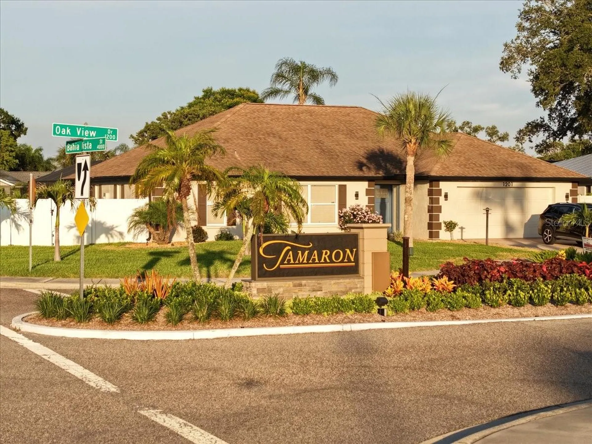 4140 Eastwood Drive Sarasota FL 34232