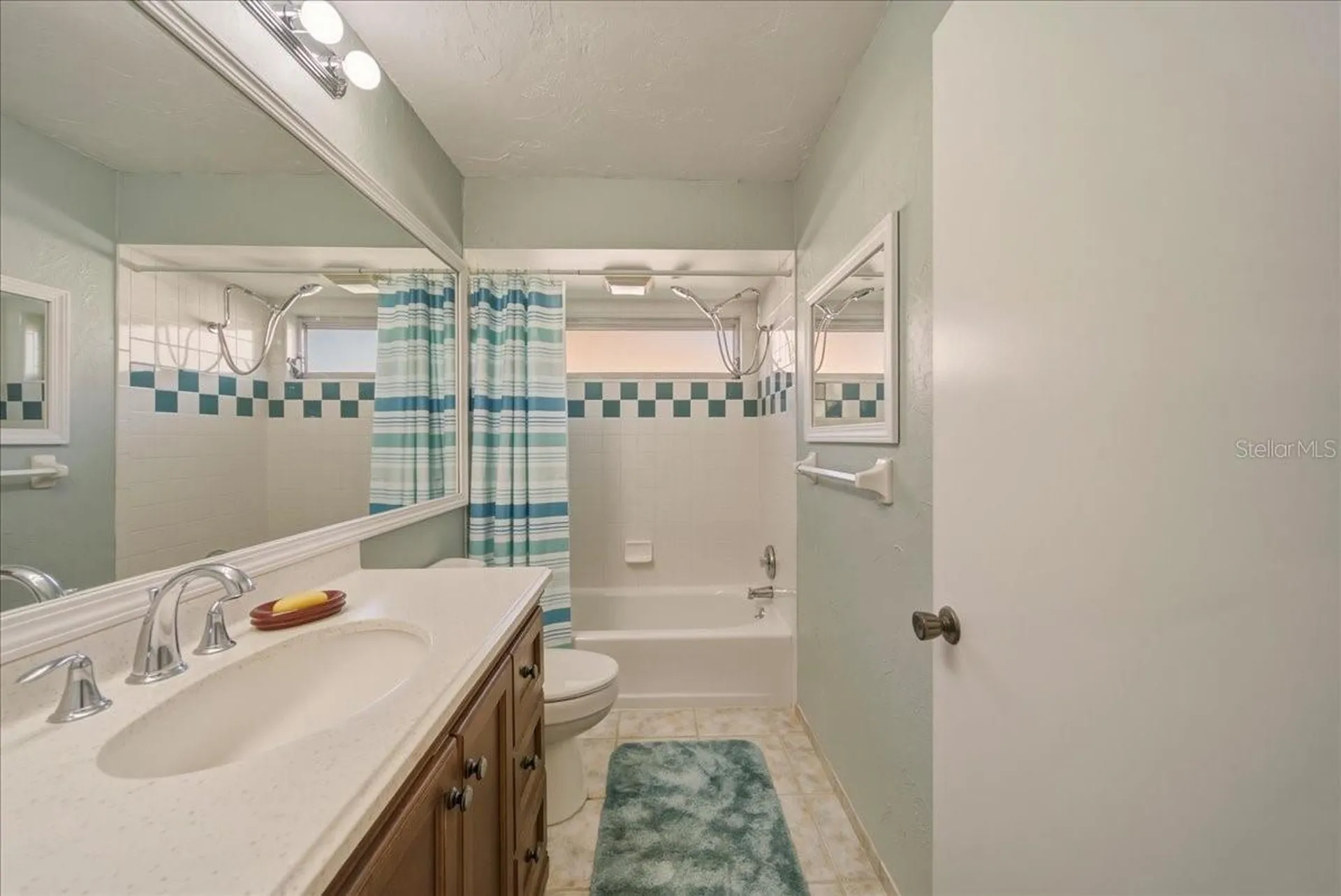 4140 Eastwood Drive Sarasota FL 34232