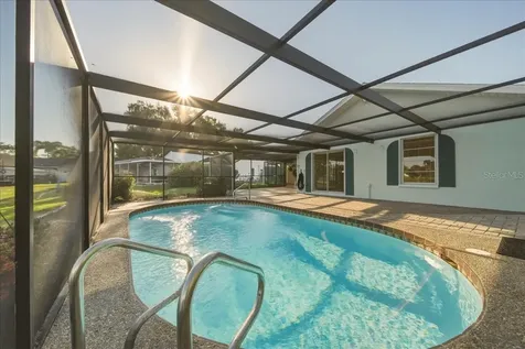 4140 Eastwood Drive Sarasota FL 34232