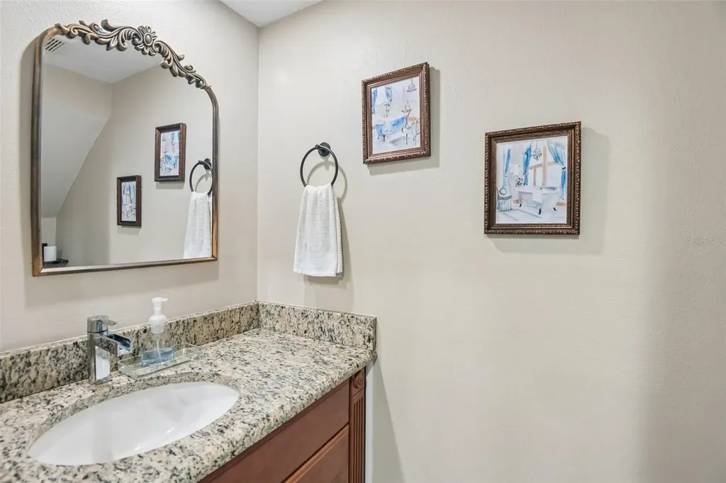 6910 Lake Place Court Tampa FL 33634