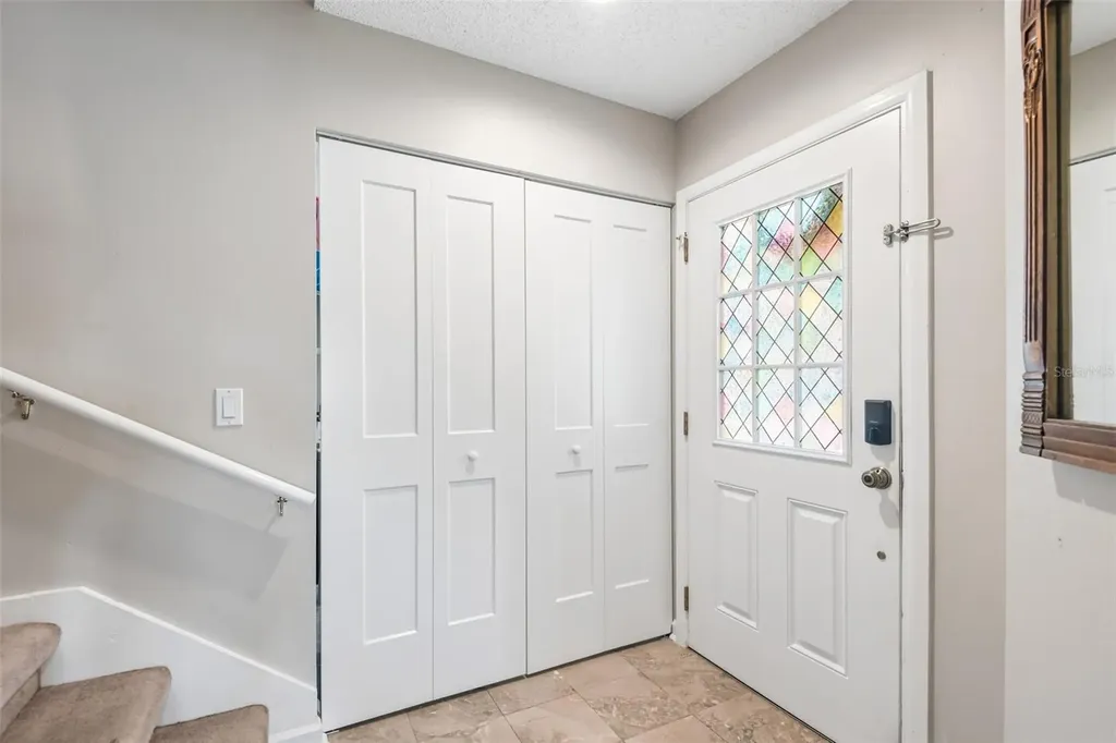 6910 Lake Place Court Tampa FL 33634