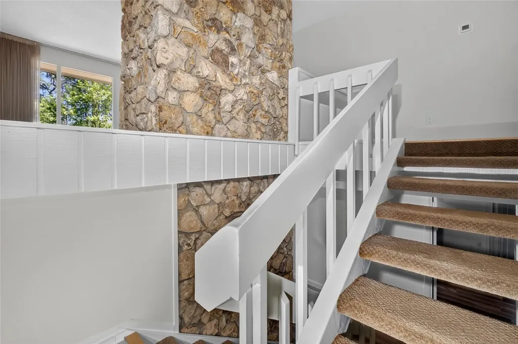 100 Hidden Oak Drive Longwood FL 32779