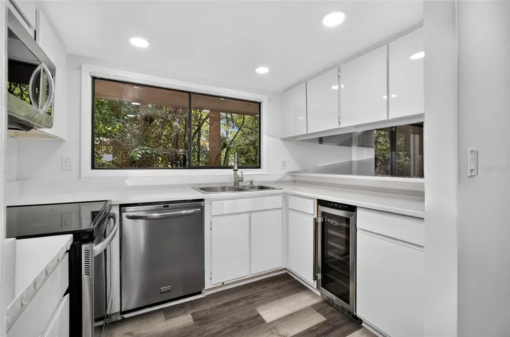 100 Hidden Oak Drive Longwood FL 32779