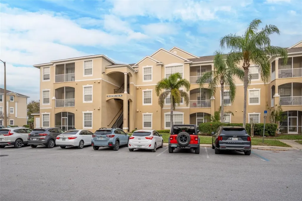 2303 Butterfly Palm Way Kissimmee FL 34747