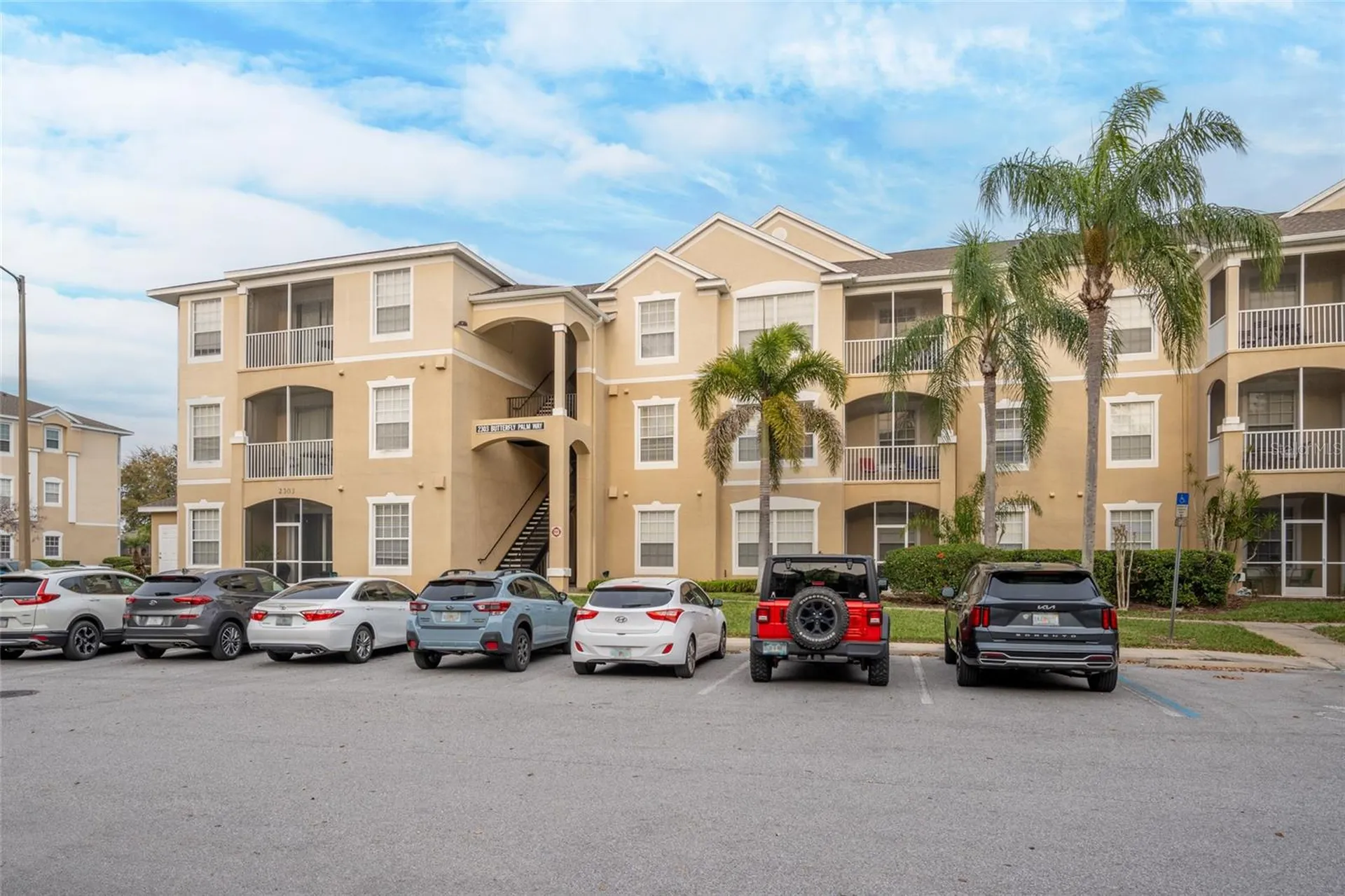 2303 Butterfly Palm Way Kissimmee FL 34747