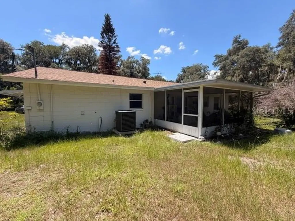 8110 Habakka Road Lithia FL 33547