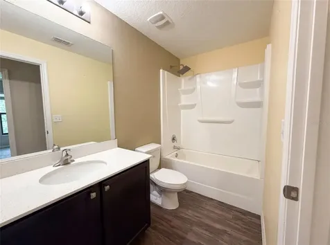 1880 Piedmont Court Mascotte FL 34753