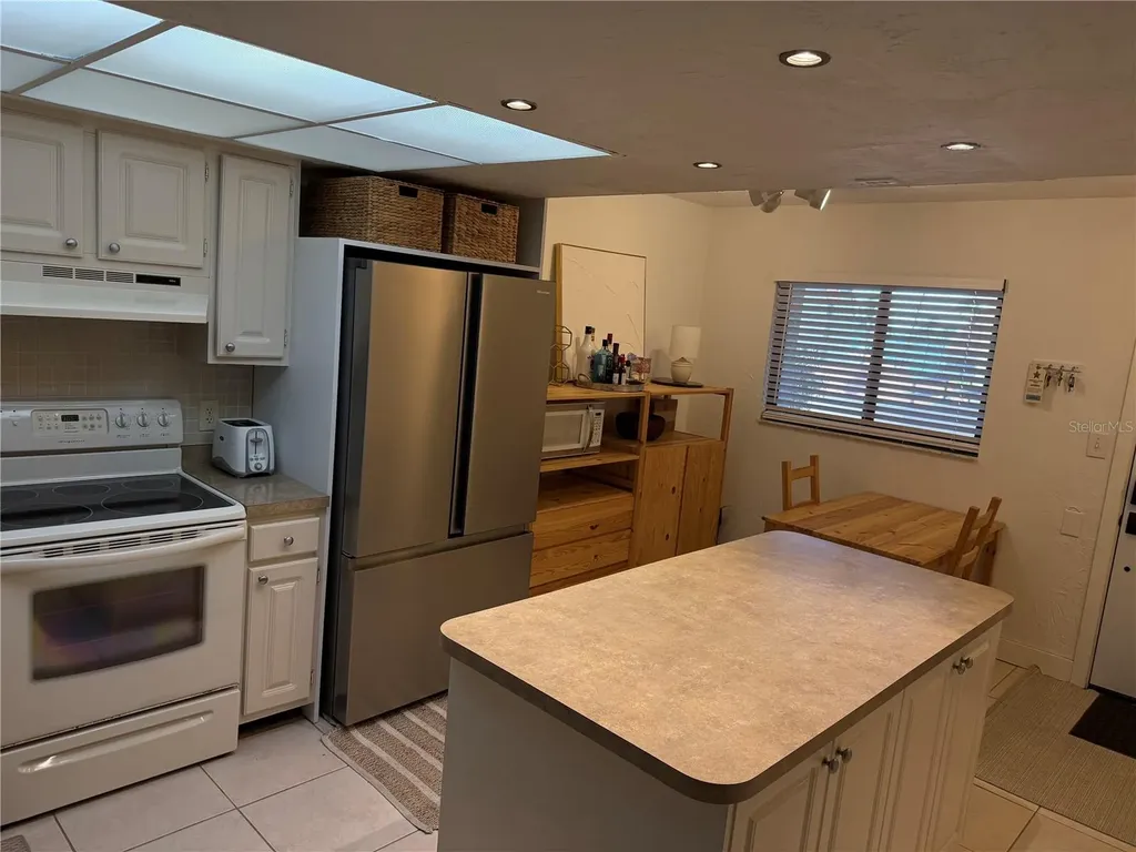 106 1st Street E Tierra Verde FL 33715