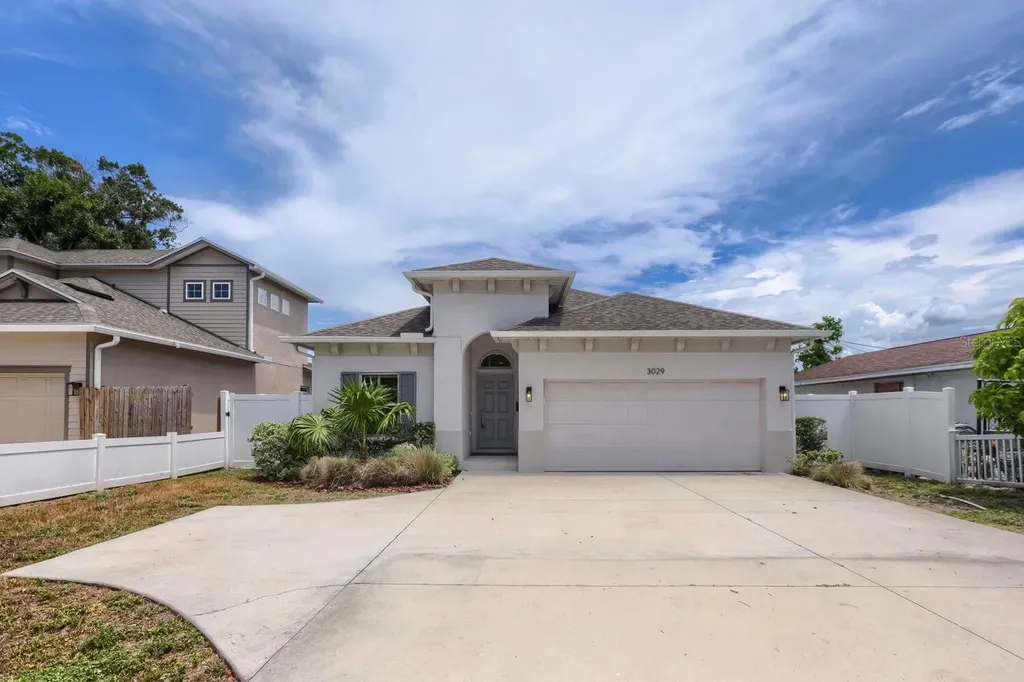 3029 54th Avenue N St Petersburg FL 33714