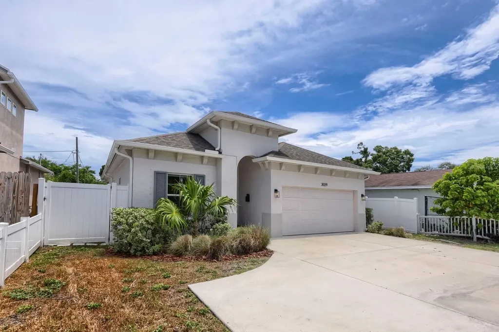 3029 54th Avenue N St Petersburg FL 33714