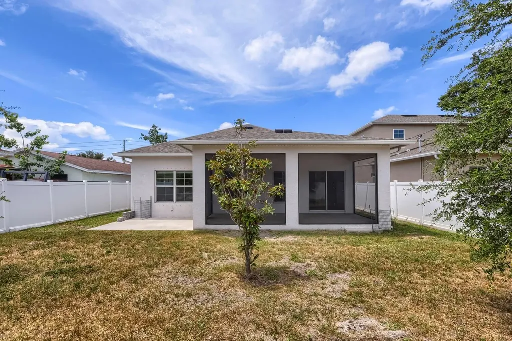 3029 54th Avenue N St Petersburg FL 33714