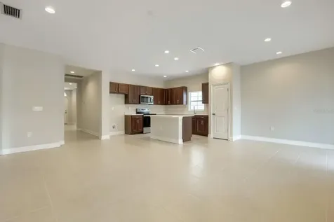 3029 54th Avenue N St Petersburg FL 33714