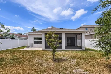 3029 54th Avenue N St Petersburg FL 33714
