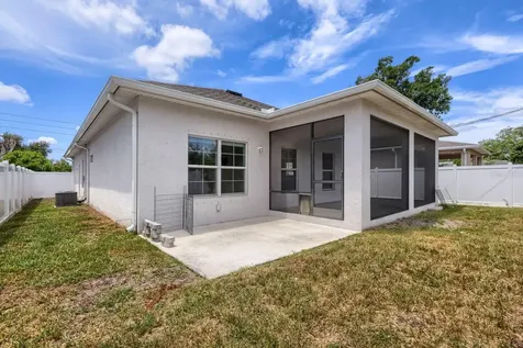 3029 54th Avenue N St Petersburg FL 33714