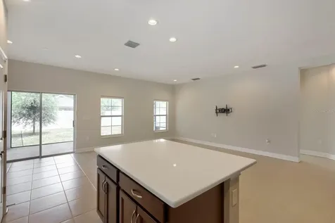 3029 54th Avenue N St Petersburg FL 33714