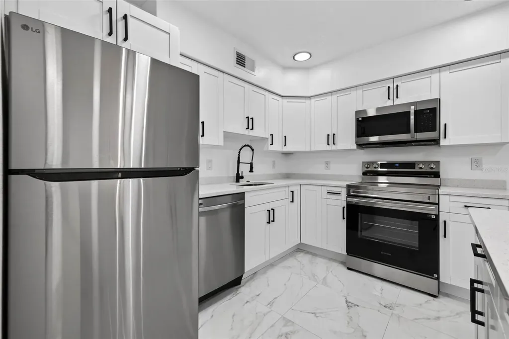 2801 45th Street S St Petersburg FL 33711